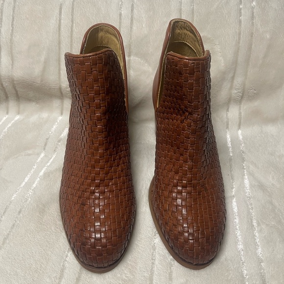 EUC Vintage Foundry Co Skylar Booties - Picture 3 of 7